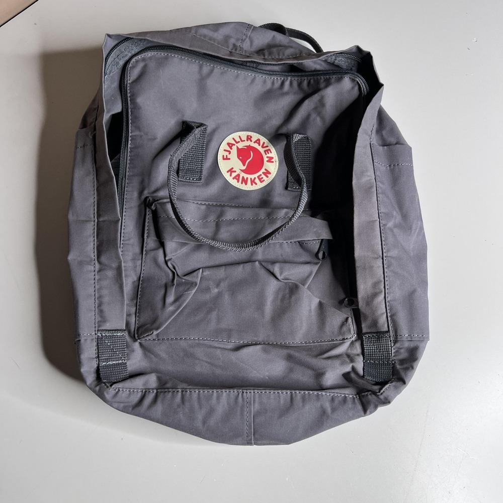Fjallraven Gray‎ 15" Kanken Backpack Soft Case Adjustable Straps Women Daypack